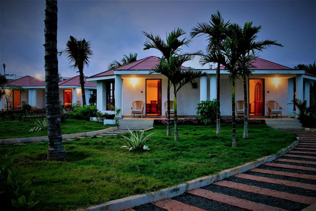 Chariot Beach Resort Mamallapuram Exterior foto